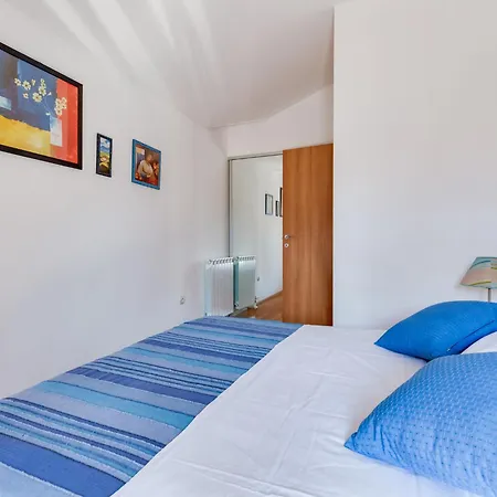 Holiday home Morski Dragulj By Interhome *